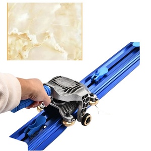 Machine de découpe manuelle portable pour dalles de pierre, idéale pour la découpe de grands panneaux et de carreaux sur rail - Product Image 1