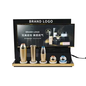 Soporte <span class=keywords><strong>de</strong></span> exhibición cosmético <span class=keywords><strong>de</strong></span> metal y acrílico personalizado con sensor y pantalla LCD - Product Image 1