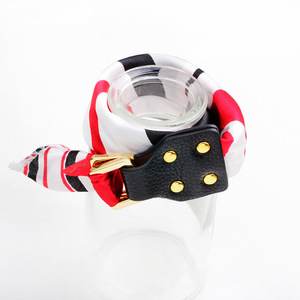 Bracelet à perles tendance, rayé rouge, blanc et noir, avec boucle dorée, pour femme, accessoire de bijouterie - Product Image 5