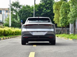 Deepal S05 2026 620 <span class=keywords><strong>Véhicule</strong></span> Électrique Ultra Pur à Énergie Nouvelle Longue Autonomie 601-700km NEDC Moteur 200-250kW Fabriqué en Chine Bleu Foncé - Product Image 5