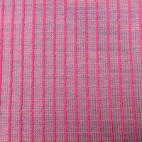 Tissu en maille tricotée chaîne 100 % polyester, teint écologiquement, monocouche, respirant et anti-humidité, pour languettes et empeignes de chaussures, directement de l'usine.