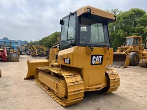 Caterpillar a utilisé des bouteurs de taureau D5K pour l'équipement de cour de ferme de construction - Product Image 2