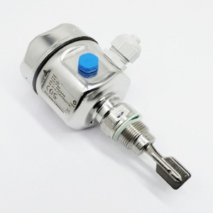 Détecteur de niveau Vibronic E+H Liquiphant FTL85 avec fourche de détection enduite, utilisé pour la protection contre les débordements en cas de panne (FailSafe) - Product Image 4