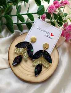 Elegant Handmade <b>Resin</b> Earrings Lightweight Design Perfect For Modern Fashion Party Looks And Daily Wear - Product Image 3