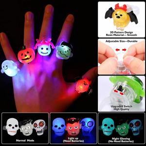 Articles d'Halloween : Bagues lumineuses LED clignotantes en forme de citrouille pour fêtes, jouets lumineux en caoutchouc pour doigts - Product Image 4