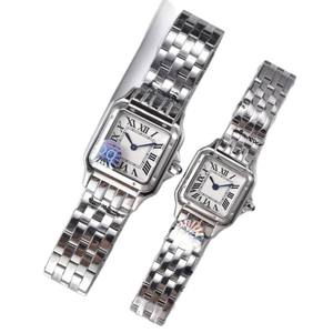 นาฬิกาข้อมือผู้หญิงแฟชั่นทรงเหลี่ยม รุ่น Foreign Trade Classic Cheetah VK Quartz สายสตีล ประดับเพชร ตัวเลขโรมัน กันน้ำ 50 เมตร - Product Image 1