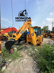 Chargeuse-pelleteuse JCB 4CX d'occasion, moteur essence, connectivité IoT, roulement moteur, boîte de vitesses, pompe, charge nominale 9 tonnes, 92 kW - Product Image 3