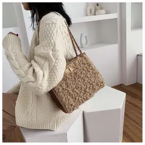 Plush bag women's autumn and winter 2020 Korean chain Single Shoulder Messenger tote lady Bag