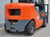 Chariot élévateur diesel CPCD25 de 2,5 tonnes à haute efficacité, machinerie hydraulique stable pour la manutention de marchandises en entrepôt
