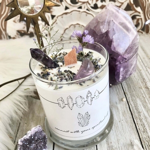 Custom Logo Gemstone Aromatherapy Vanilla Dried Flower Soy Wax Scented Candle with Crystal