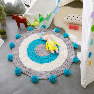 PJTW-<span class=keywords><strong>alfombra</strong></span> con pompones de colores contrastantes para dormitorio de niños, alfombrilla decorativa para gatear, suave y acogedora, de punto grueso, <span class=keywords><strong>alfombra</strong></span> de pícnic de hilo islandesa - Product Image 4