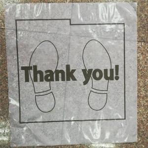 Tapis de sol de voiture en plastique jetable antidérapant blanc de 10 mm d'épaisseur certifié ISO9001 avec logo personnalisé pour Abarth <span class=keywords><strong>124</strong></span> <span class=keywords><strong>Spider</strong></span> - Product Image 1