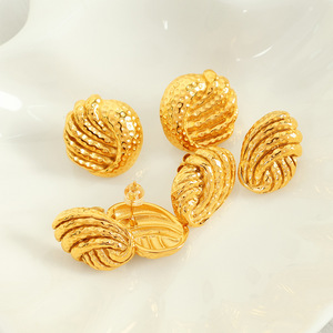 <b>Titanium</b> Steel 18k Electroplated <b>Stud</b> Earrings Gold Asymmetrical Pleated Fan Shape Minimalist Design Fashion Jewelry - Product Image 2