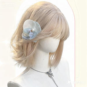 Peluca corta y recta DreamWig de 33 cm, color beige dorado, cubre toda la cabeza, línea de cabello natural, fibra Kanekalon, uso diario - Product Image 1