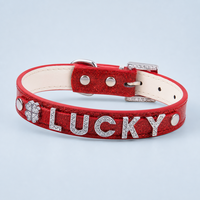 Collier personnalisé pour animaux de compagnie, style dessin animé, en cuir PU pailleté avec lettres coulissantes en strass, pour chien et chat, réglable de 19 à 56 cm