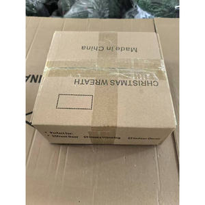 Corona Navideña de PVC de 20 Pulgadas con Luces Cálidas, para Puerta, Estilo Tradicional, Decoración para Fiestas al Aire Libre - Product Image 5