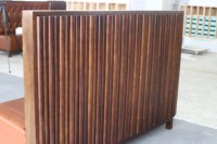 Ensemble de mobilier de restaurant commercial avec table, banquette en cuir PU, plateau en bois massif et base en métal