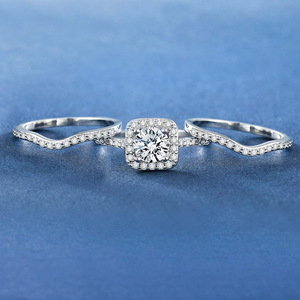 Elegante Set di Tre Anelli da Sposa per Donne, Gioielli di Lusso per Matrimonio alla Moda - Product Image 3