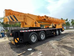 Grue mobile sur camion d'occasion Sanyy/X-C-M-G QY70 de 70 tonnes, flèche à cinq sections, grue sur roues, moteur 2001-4000 heures, rapport fourni - Product Image 4