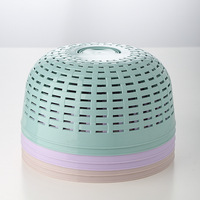 Couverture ronde en plastique de cuisine de ménage simple couverture de table anti-mouches de conception creuse pour les repas et les légumes outil de spécialité