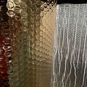 Rotolo Isolante a Doppia Bolla con Laminazione in Alluminio Riflettente, Foglio Ecologico per Isolamento Termico e Protezione dall'Umidità per Pareti - Product Image 2