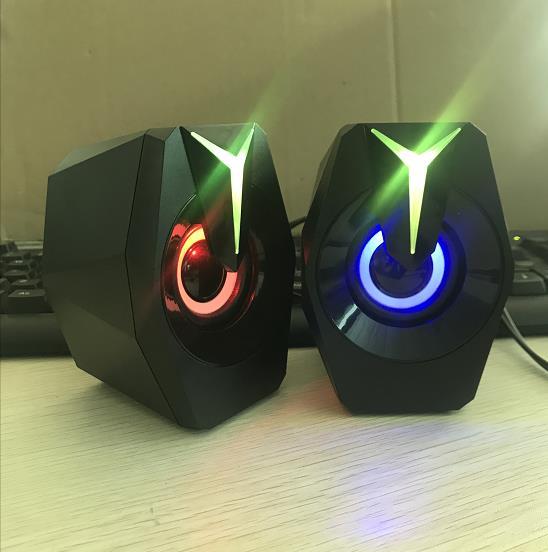 2021 New Design Electronic Gadgets New High Tech Gadgets USB Powered 2.0 Gaming Computer Speakers