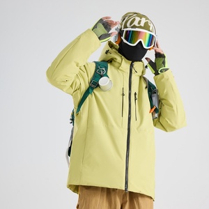 Veste doublée de polaire sur mesure pour les voyages en plein air en automne et en hiver, vêtements de montagne coupe-vent et imperméables - Product Image 5