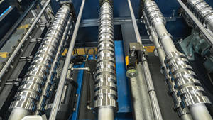 공장에서 공급한 맞춤형 고구성 960 사다리꼴 지붕 패널 완전 자동 롤 성형 기계 - Product Image 3