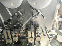 Machine automatique de pansement médical IV à commande PLC pour la fixation de canules IV et le pansement d'infusion