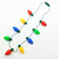 Noël LED Light up Ampoule Colliers Nouvel An Noël Vacances Accessoires Party Favors Ampoule Collier pour Enfants Hommes Femmes