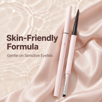 Crayon eyeliner avec pinceau de mélange professionnel, pour un look ailé sans effort, pinceau angulaire doux pour un mélange parfait, yeux naturellement définis
