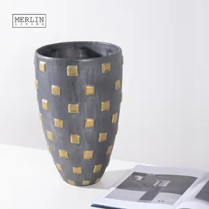 Modern nordic 3D novel vases exquisite unique smooth glaze modern gilded ornament home decor with ceramic vase