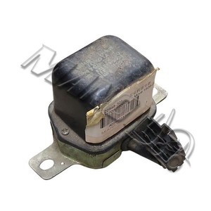 Régulateur de générateur Toyota Forklift D16746927700 22060 7127700 23820, pièce d'alternateur en acier pour générateur diesel - Product Image 3