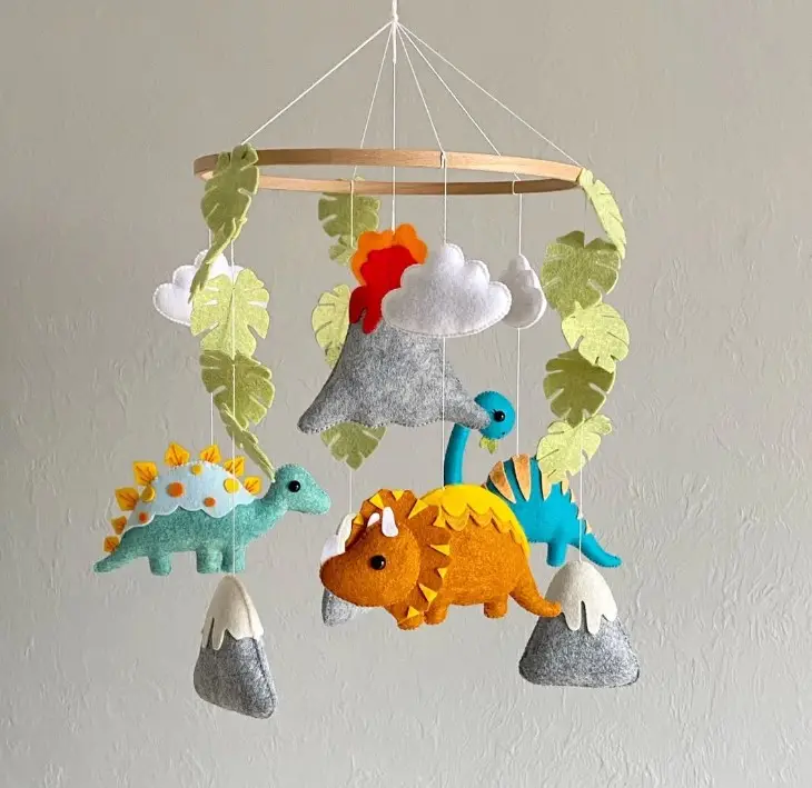 恐竜ベビーベッドモバイルディノ子供部屋の装飾恐竜モバイル火山山モンステラt-レックス