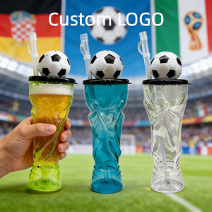 Gobelets en plastique réutilisables tricolores de 17 oz avec couvercles et pailles, personnalisables avec logo, pour cadeaux de fête de football et fournitures de fête sportive - Product Image 1