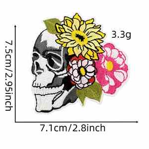 Nouvelle Broderie Thermocollante Amusante Style Noir Crâne Rose Rock pour Décoration Vêtements et Sacs à Dos - Product Image 4