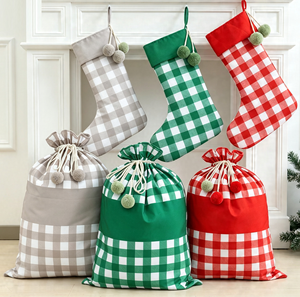 Bolsas de Papá Noel Personalizadas de Lona a Cuadros de Alta Calidad <span class=keywords><strong>con</strong></span> Cordón y Pompón para Decoración de Fiestas - Product Image 1