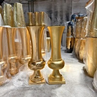 Vase sur pied géant blanc, vases en verre antique pour la décoration de mariage, vases sur pied pour la décoration intérieure