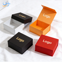 Boîte de présentation rigide pliable avec fermeture magnétique noire personnalisée, zone pour logo en feuille d'or, pour bijoux, cadeaux et emballages de vente au détail