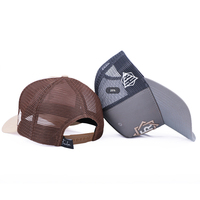 Casquettes de Camionneur en Gros en Polyester et Spandex Style Campagne avec Panneau Arrière en Maille et Broderie de Logo Personnalisée