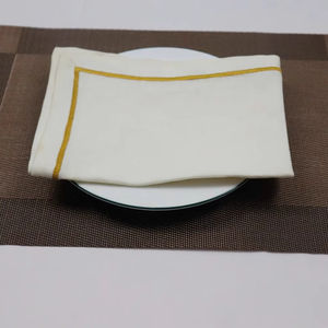 Serviettes de table en lin avec logo personnalisé, serviettes en tissu réutilisables pour restaurant et hôtel - Product Image 1