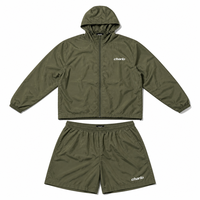 Ensemble coupe-vent unisexe vert olive, veste à capuche et short, survêtement streetwear, vêtements de sport, personnalisable OEM ODM en gros