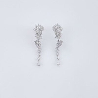 Boucles d'oreilles pendantes en or blanc 18 carats avec diamants de laboratoire, style manchette, en forme de cœur, magnétiques
