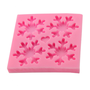 Moldes <span class=keywords><strong>de</strong></span> Silicona <span class=keywords><strong>para</strong></span> Decoración <span class=keywords><strong>de</strong></span> Pasteles y <span class=keywords><strong>Fondant</strong></span>, Diseño Cuadrado 3D, 4 Piezas del Mismo Tamaño y Diseño <span class=keywords><strong>de</strong></span> Copos <span class=keywords><strong>de</strong></span> <span class=keywords><strong>Nieve</strong></span> Clásicos - Product Image 3