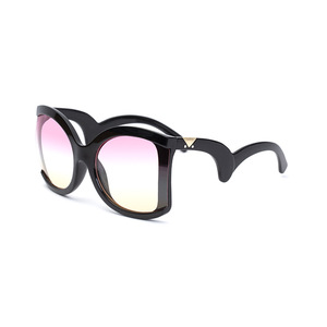 Kenbo <span class=keywords><strong>Lunettes</strong></span> Mode Nouveau Surdimensionné Femmes <span class=keywords><strong>Lunettes</strong></span> de Soleil <span class=keywords><strong>2022</strong></span> Dames Personnalité Grand Cadre Rétro <span class=keywords><strong>Tendance</strong></span> <span class=keywords><strong>Lunettes</strong></span> de Soleil - Product Image 5