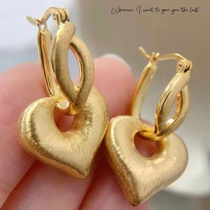 Pendientes Xinfly de Oro de 18K con Forma de Corazón, Acabado Cepillado, Oro Au750 Genuino, Desmontables, Multiusos, para el Uso Diario de Mujeres, Ideales para Regalo - Product Image 3