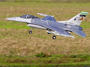 Avion de chasse RC F-16C Fighting Falcon FMS <span class=keywords><strong>70mm</strong></span> <span class=keywords><strong>EDF</strong></span> haute performance avec 5 kits de décalcomanies, moteur brushless KV1850 et ESC - Product Image 6