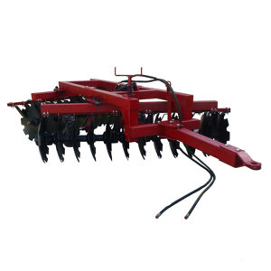Herse <span class=keywords><strong>à</strong></span> disques lourde entraînée par un tracteur de 180 chevaux - Product Image 4