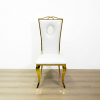 Chaise de banquet en acier inoxydable doré, chaise de salle à manger rembourrée blanche, chaise moderne pour événements et mariages