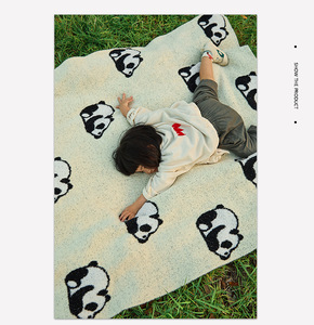 Couverture tricotée de luxe en demi-velours de haute qualité à motif de <span class=keywords><strong>panda</strong></span> de classe A pour enfants adultes décoration de la maison vente en gros - Product Image 5